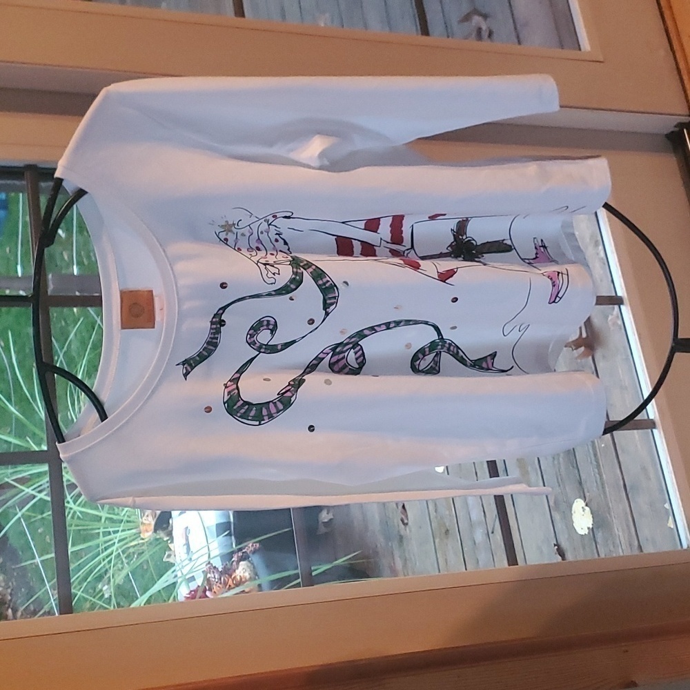 Ruby Rd. Long Sleeve Holiday Skater with Bag Graphic Long Sleeve Sz. L Top Tunic